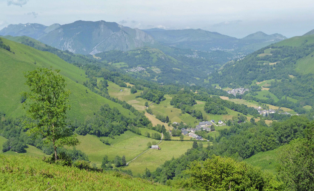Argeles Gazost (Agos Vidalos - Hautes Pyrenees) - Pyrenees Collection Summer Holidays