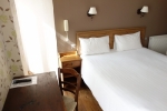 Bedroom - Hotel Londres in Luz Saint Sauveur