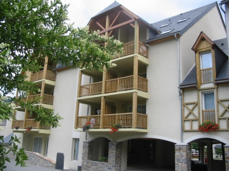 Apartment Exterior - Residence Les Arches - Saint Lary
