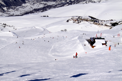 Peyragudes skiing domain. Hautes Pyrenees